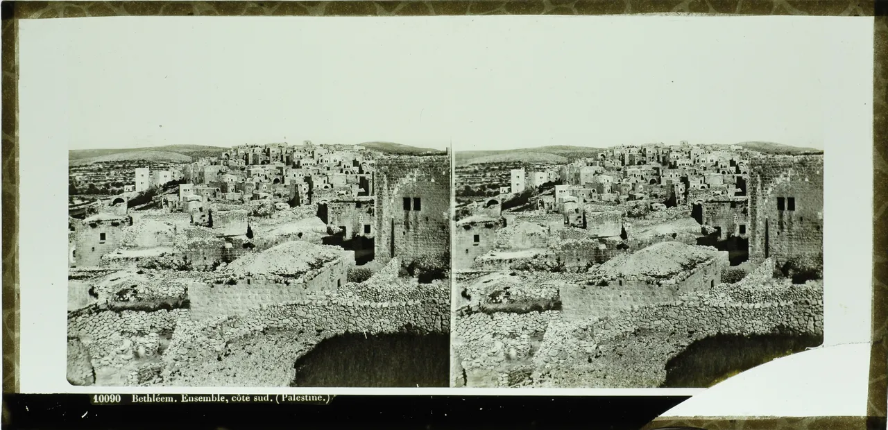 Mag2366.jpg