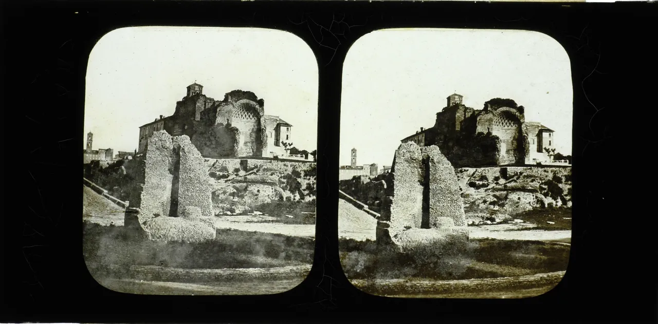 Mag2385.jpg