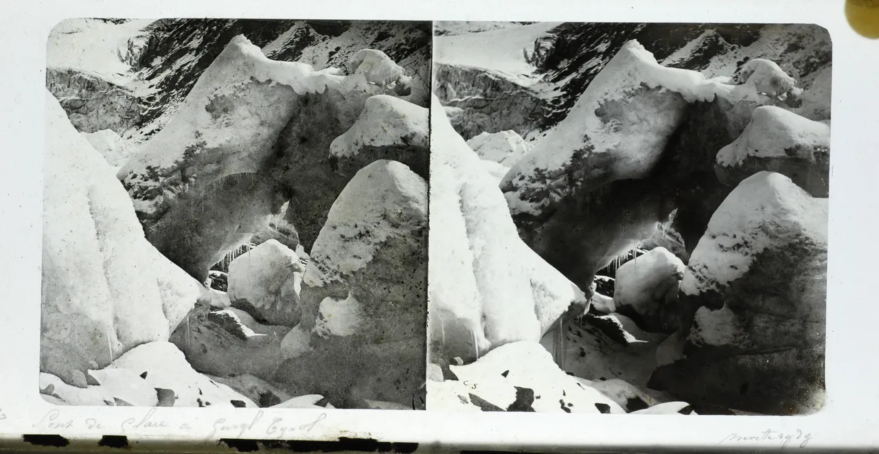 Mag2426.jpg