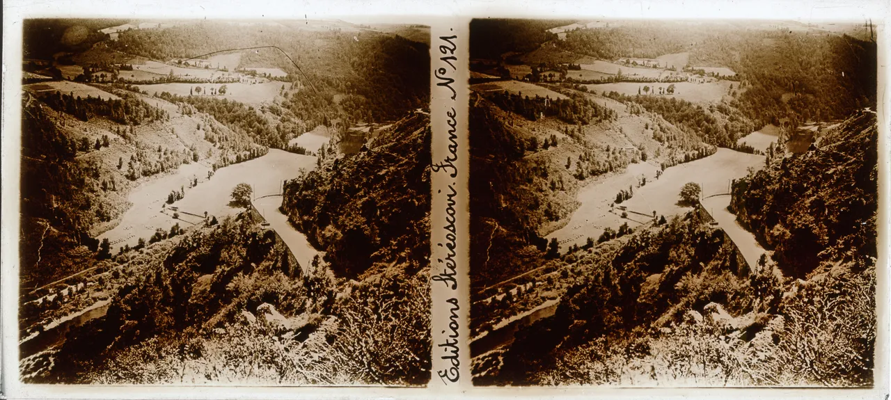 Mag2138.jpg