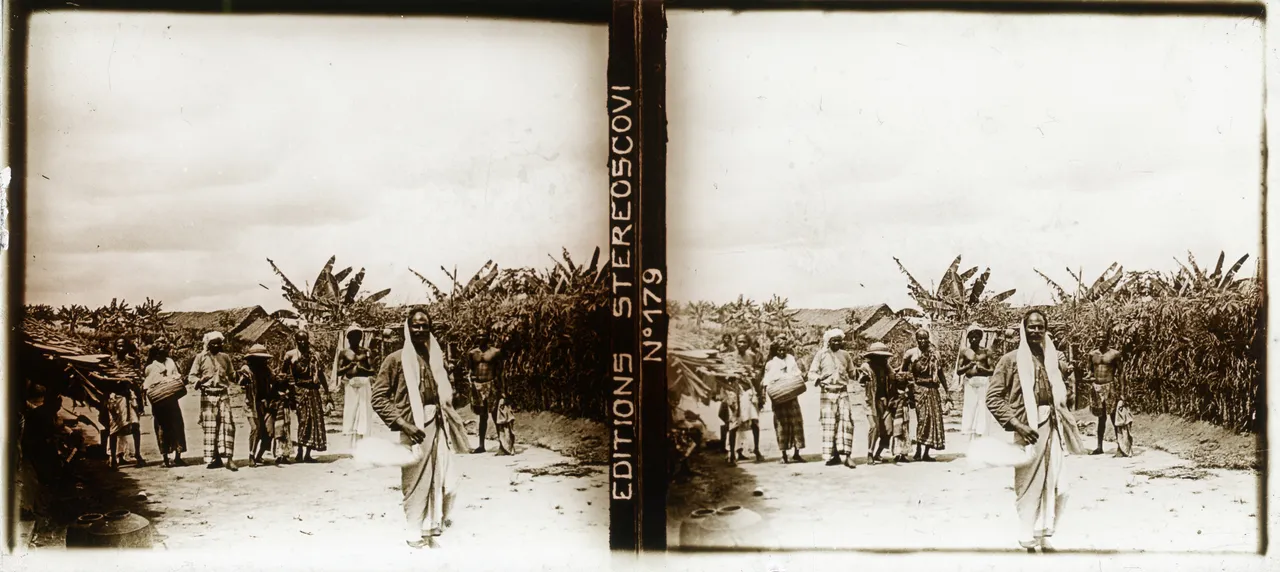 Mag2165.jpg