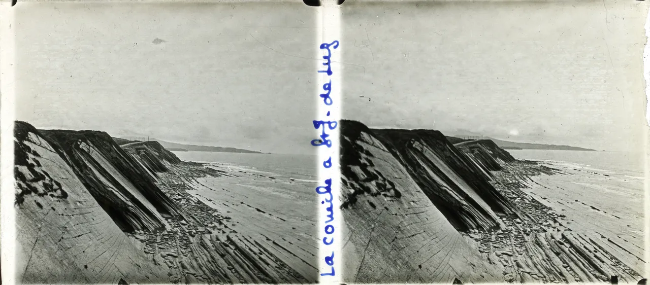 Mag2226.jpg