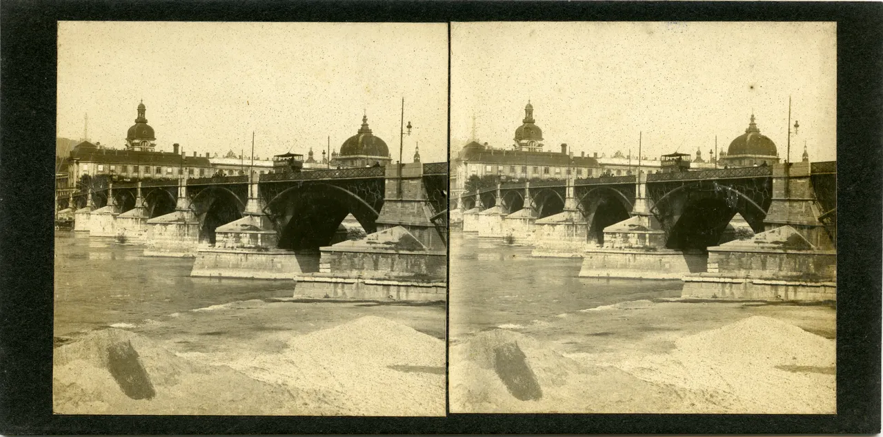 Mag0784.jpg