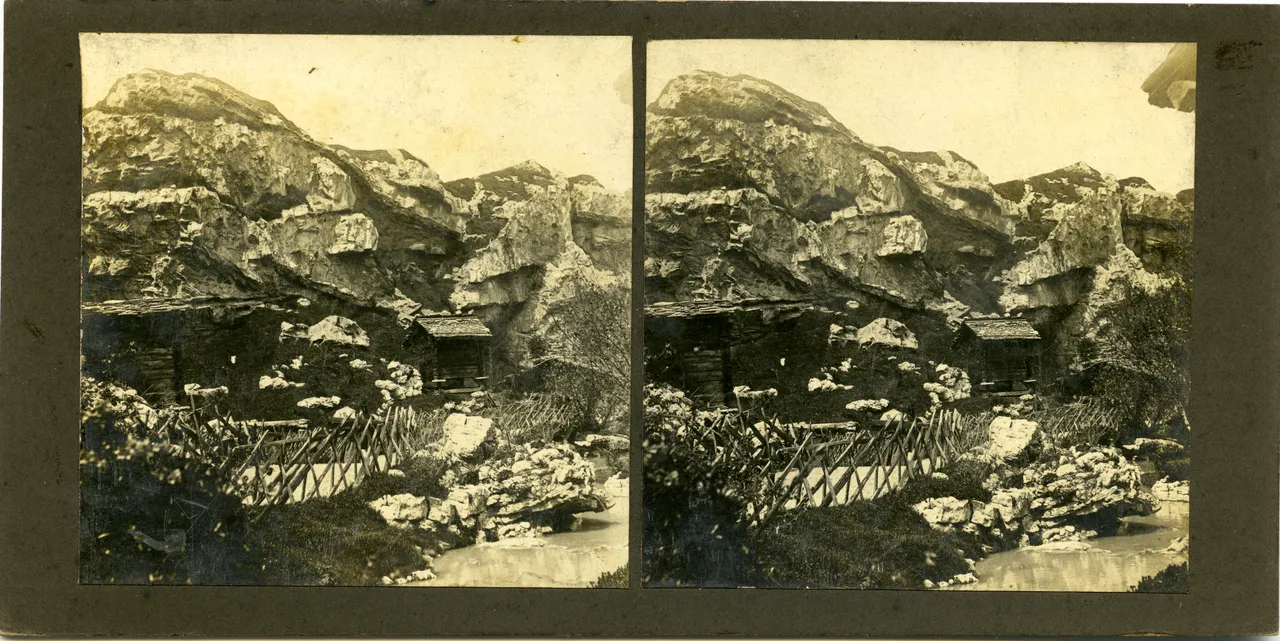 Mag0811.jpg