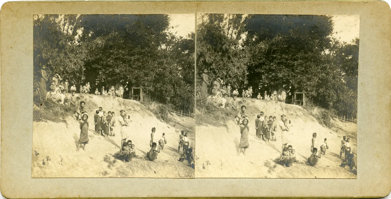 Mag0875.jpg