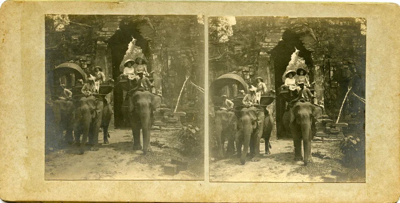 Mag0880.jpg