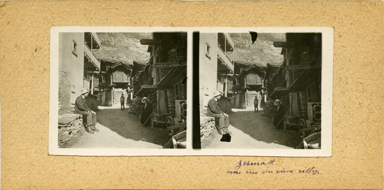 Mag0957.jpg