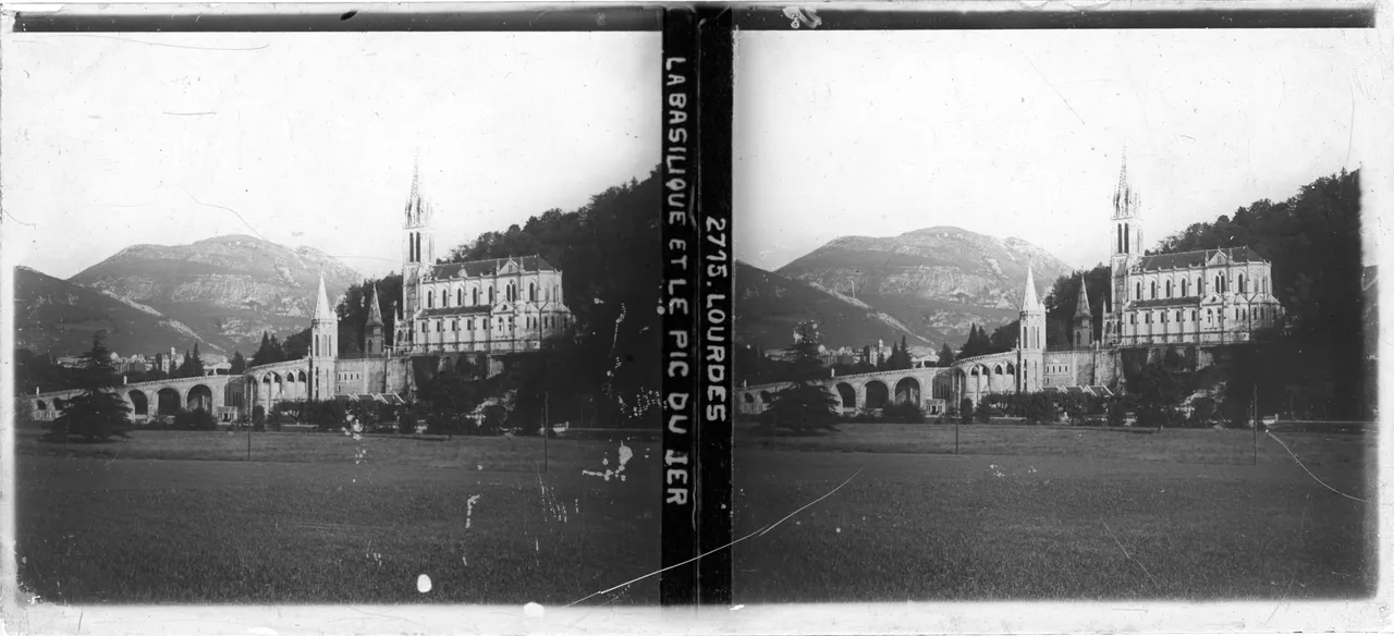 Mag1038.jpg