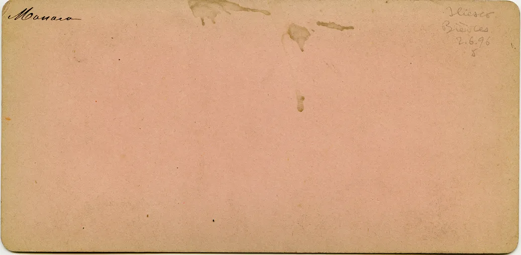Mag1083.jpg