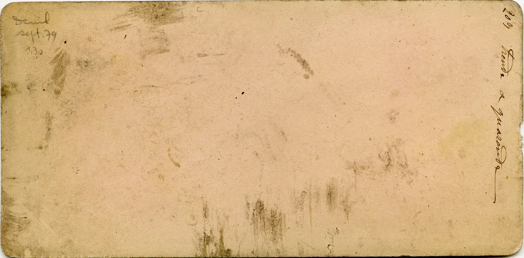 Mag1087.jpg