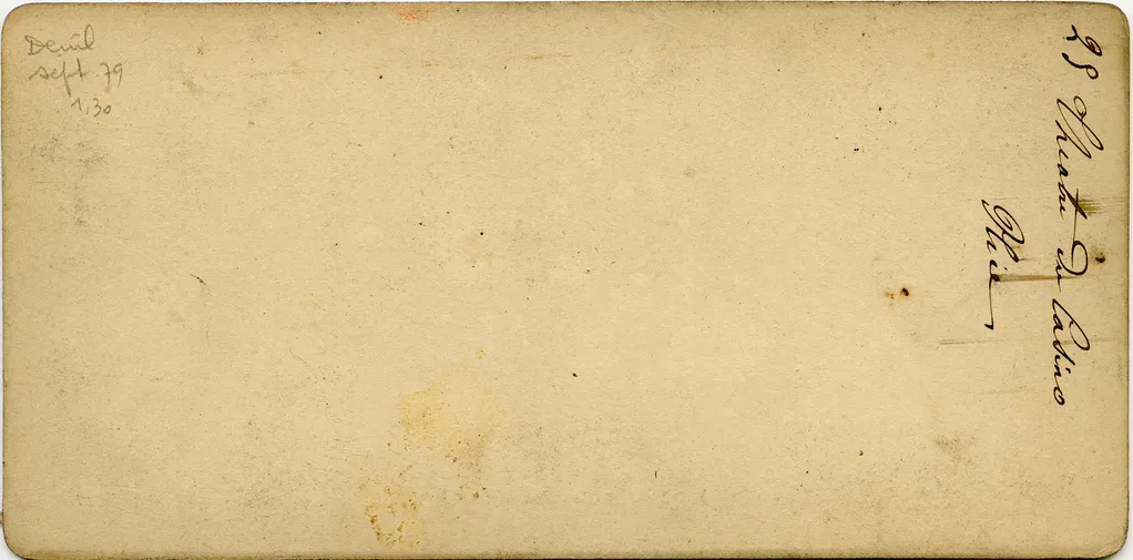 Mag1105.jpg