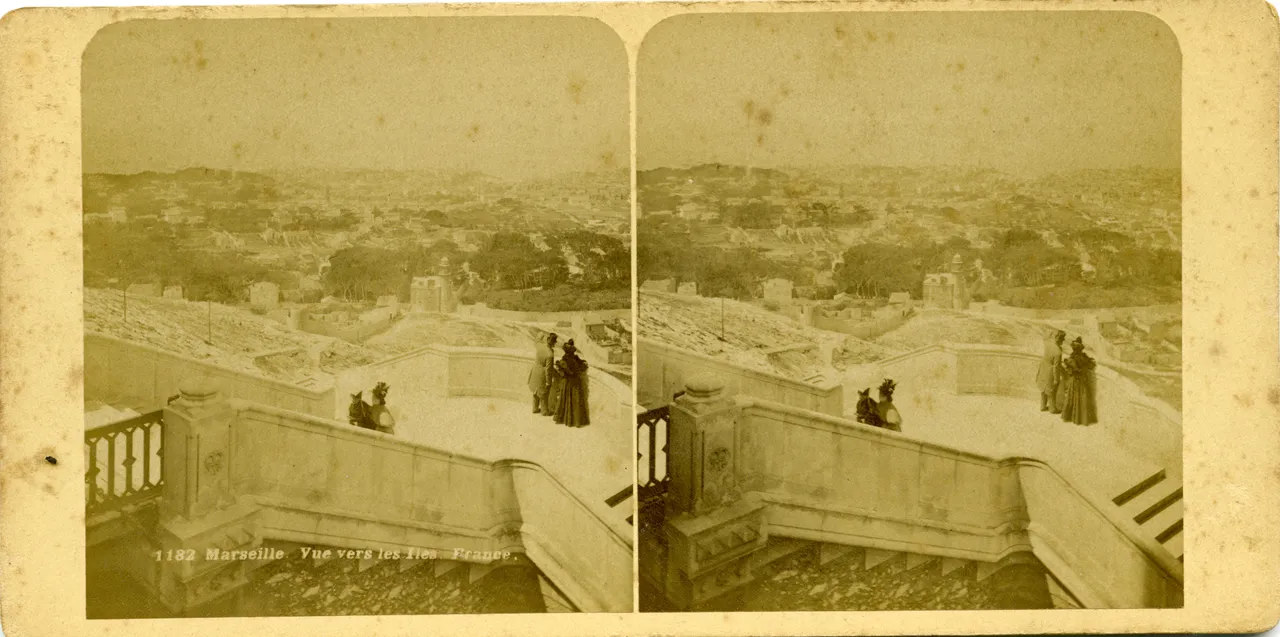 Mag1233.jpg