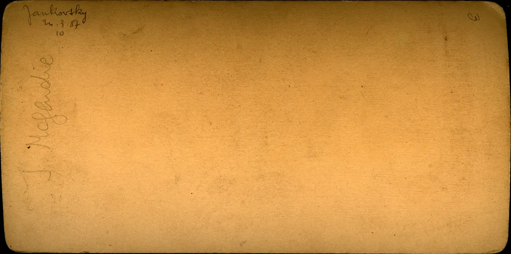Mag1646.jpg