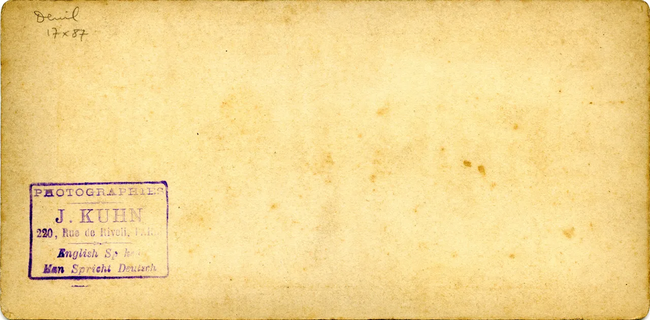 MAG3339.jpg