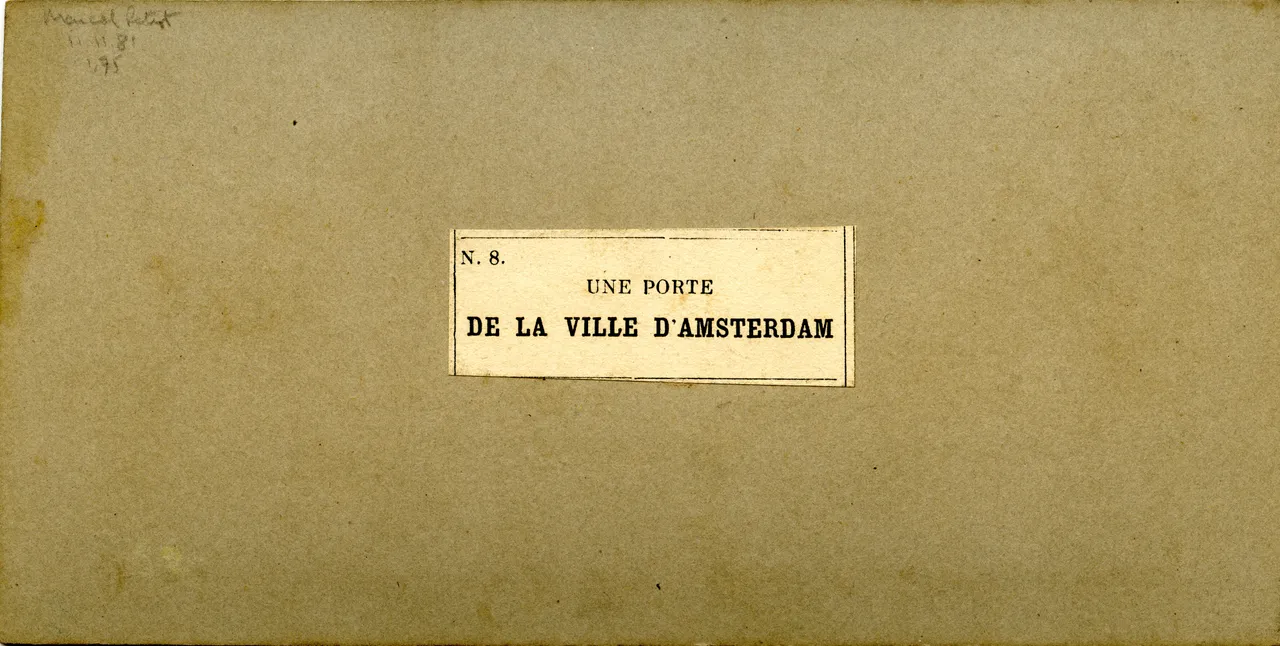 MAG3592.jpg