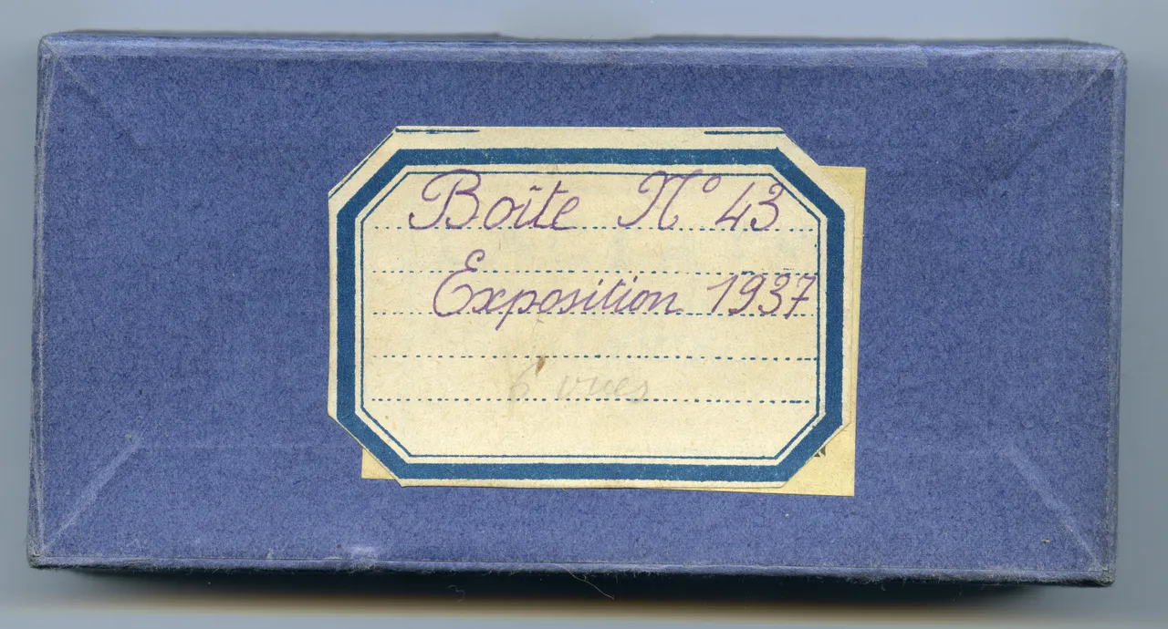 CLL068.jpg