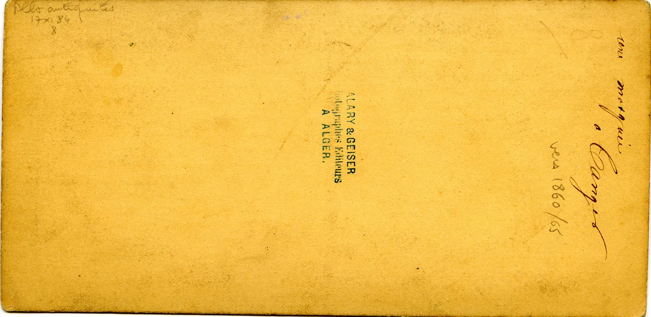 MAG5571.jpg