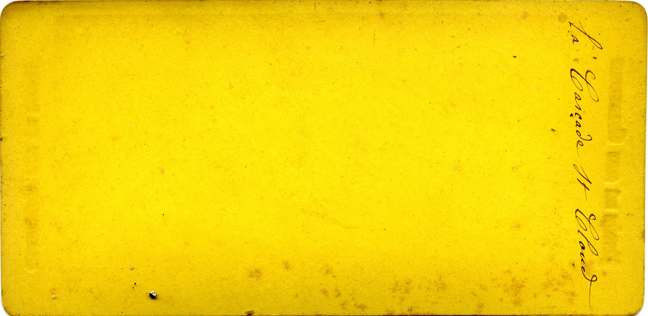 MAG5738.jpg