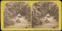 MIDR_PHA_152_0212.JPG